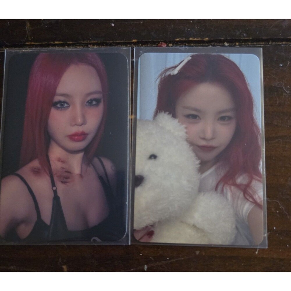 Soojin Baditude POB Photocard Set